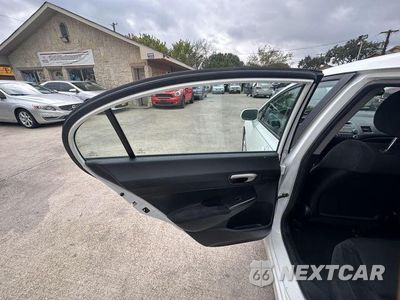 Zdjęcie 25 z 40 samochodu: 2011 HONDA CIVIC LX-S VIN:19XFA1F61BE044821 - miniatura