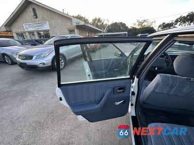 Zdjęcie 23 z 30 samochodu: 1994 OLDSMOBILE CUTLASS CIERA S VIN:1G3AG55M6R6414709 - miniatura