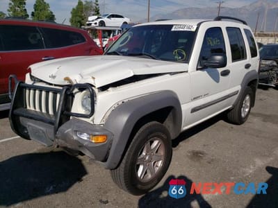 Drugie zdjęcie samochodu z przodu: 2002 JEEP LIBERTY SPORT VIN:1J4GL48K72W187153 - miniatura