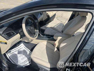 Zdjęcie 6 z 11 samochodu: 2015 HYUNDAI SONATA SPORT VIN:5NPE34AF3FH085435 - miniatura
