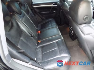 Zdjęcie 20 z 24 samochodu: 2006 PORSCHE CAYENNE TURBO VIN:WP1AC29P06LA90781 - miniatura