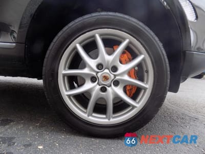 Zdjęcie 11 z 24 samochodu: 2006 PORSCHE CAYENNE TURBO VIN:WP1AC29P06LA90781 - miniatura