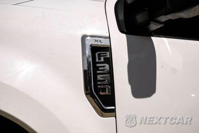 Zdjęcie 39 z 48 samochodu: 2020 FORD F350 SUPER DUTY VIN:1FD8W3HT0LEC47572 - miniatura