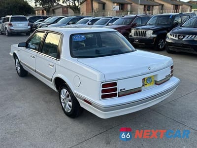 Zdjęcie 9 z 30 samochodu: 1994 OLDSMOBILE CUTLASS CIERA S VIN:1G3AG55M6R6414709 - miniatura