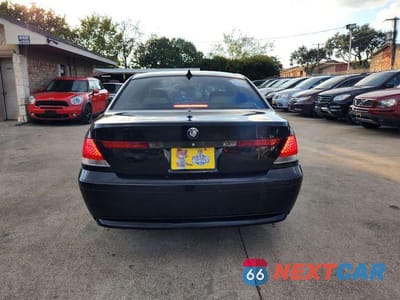 Zdjęcie 7 z 35 samochodu: 2003 BMW 745 I VIN:WBAGL63483DP66351 - miniatura