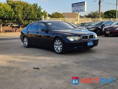 Trzecie zdjęcie samochodu z tyłu: 2003 BMW 745 I VIN:WBAGL63483DP66351 - miniatura