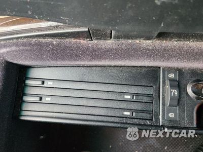 Zdjęcie 29 z 35 samochodu: 2003 BMW 745 I VIN:WBAGL63483DP66351 - miniatura