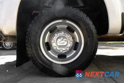 Zdjęcie 47 z 52 samochodu: 2014 FORD F450 SUPER DUTY VIN:1FT8W4DT2EEB34337 - miniatura