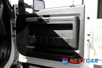 Zdjęcie 36 z 52 samochodu: 2014 FORD F450 SUPER DUTY VIN:1FT8W4DT2EEB34337 - miniatura