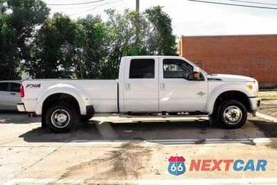 Piąte zdjęcie samochodu w środku: 2014 FORD F450 SUPER DUTY VIN:1FT8W4DT2EEB34337 - miniatura