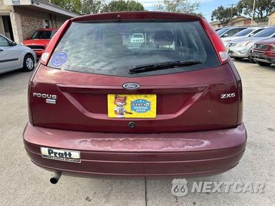 Zdjęcie 10 z 14 samochodu: 2006 FORD FOCUS ZX5 VIN:1FAHP37NX6W160352 - miniatura
