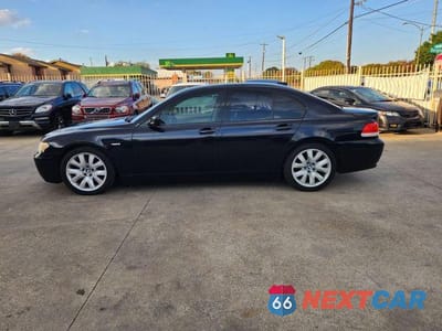 Czwarte zdjęcie samochodu z boku: 2003 BMW 745 I VIN:WBAGL63483DP66351 - miniatura