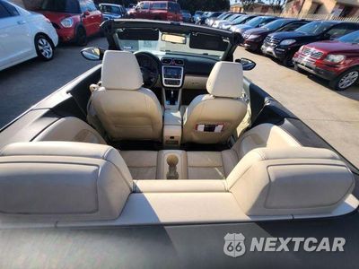 Zdjęcie 12 z 33 samochodu: 2012 VOLKSWAGEN EOS LUX VIN:WVWFW7AH8CV021496 - miniatura