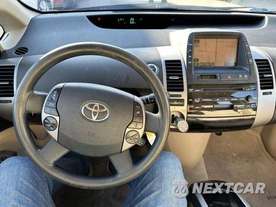 Czwarte zdjęcie samochodu z boku: 2005 TOYOTA PRIUS VIN:JTDKB20U553048942 - miniatura