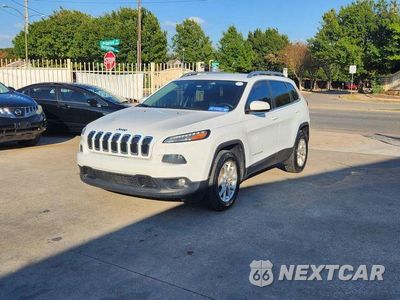 Zdjęcie 6 z 33 samochodu: 2016 JEEP CHEROKEE LATITUDE VIN:1C4PJMCSXGW154853 - miniatura