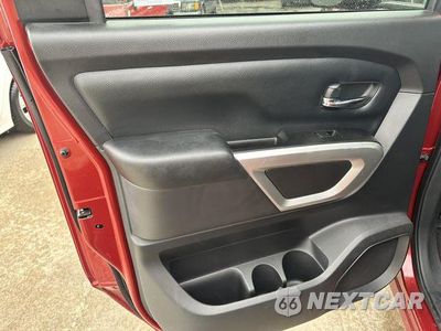 Zdjęcie 19 z 27 samochodu: 2019 NISSAN TITAN S VIN:1N6AA1EKXKN512224 - miniatura