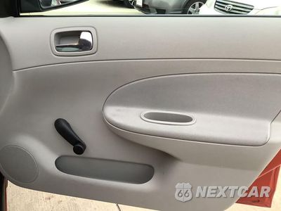 Zdjęcie 28 z 43 samochodu: 2010 CHEVROLET COBALT LS VIN:1G1AB5F55A7146264 - miniatura