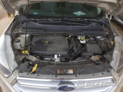 Zdjęcie 7 z 10 samochodu: 2017 FORD ESCAPE SE VIN:1FMCU0GD9HUE91405 - miniatura