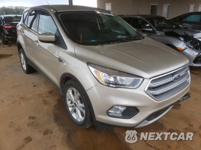 2017 FORD ESCAPE SE 1FMCU0GD9HUE91405 - główne zdjęcie licytacji z USA - miniatura