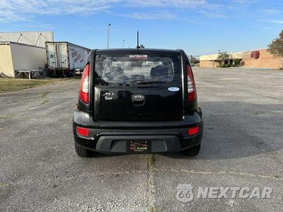 Piąte zdjęcie samochodu w środku: 2012 KIA SOUL VIN:KNDJT2A56C7744828 - miniatura