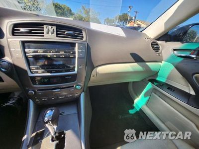 Zdjęcie 24 z 30 samochodu: 2009 LEXUS IS 250 VIN:JTHBK262X95086567 - miniatura