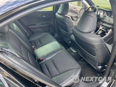 Zdjęcie 9 z 10 samochodu: 2017 HONDA ACCORD SPORT VIN:1HGCR2F55HA287358 - miniatura