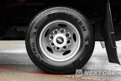 Zdjęcie 54 z 57 samochodu: 2017 CHEVROLET SILVERADO K3500 VIN:1GB4KYCY0HF117778 - miniatura