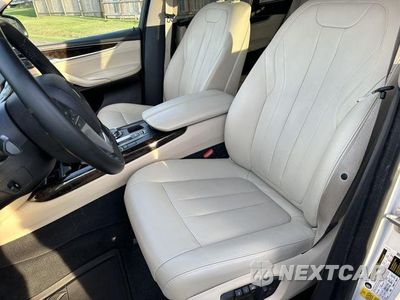 Zdjęcie 11 z 14 samochodu: 2016 BMW X5 SDRIVE35I VIN:5UXKR2C50G0R71297 - miniatura