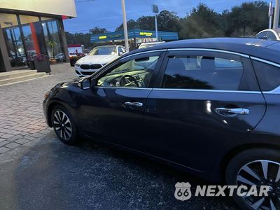 Zdjęcie 9 z 18 samochodu: 2018 NISSAN ALTIMA 2.5 VIN:1N4AL3AP7JC226194 - miniatura