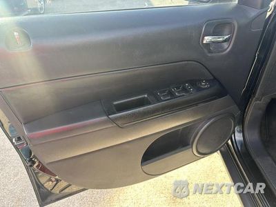 Zdjęcie 28 z 28 samochodu: 2014 JEEP PATRIOT LATITUDE VIN:1C4NJPFA8ED821472 - miniatura