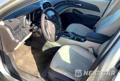 Zdjęcie 9 z 15 samochodu: 2016 CHEVROLET MALIBU LIMITED LT VIN:1G11C5SA9GF110480 - miniatura