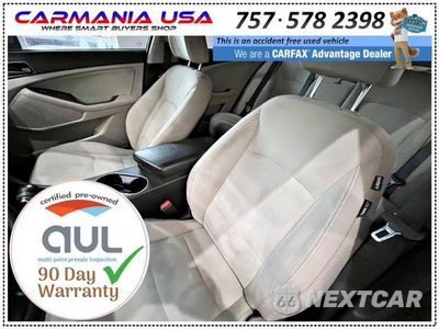 Zdjęcie 13 z 30 samochodu: 2015 KIA OPTIMA LX VIN:5XXGM4A76FG371788 - miniatura