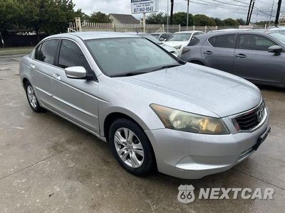 Zdjęcie 11 z 18 samochodu: 2010 HONDA ACCORD LXP VIN:1HGCP2F40AA030630 - miniatura