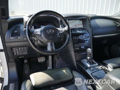 Zdjęcie 24 z 39 samochodu: 2015 INFINITI QX70 VIN:JN8CS1MW6FM483589 - miniatura