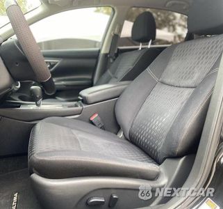 Zdjęcie 9 z 14 samochodu: 2017 NISSAN ALTIMA 2.5 VIN:1N4AL3AP2HC251725 - miniatura