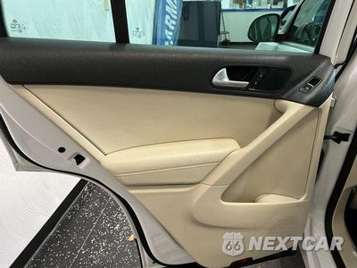 Zdjęcie 13 z 30 samochodu: 2013 VOLKSWAGEN TIGUAN S VIN:WVGBV3AX9DW066634 - miniatura