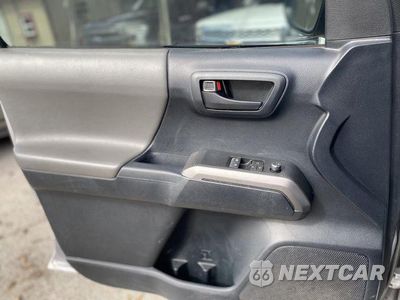 Zdjęcie 16 z 16 samochodu: 2016 TOYOTA TACOMA ACCESS CAB VIN:5TFRX5GN7GX055614 - miniatura