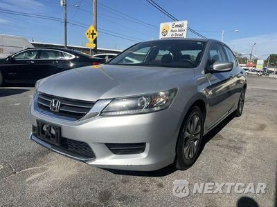 Zdjęcie 34 z 35 samochodu: 2013 HONDA ACCORD LX VIN:1HGCR2E34DA149966 - miniatura