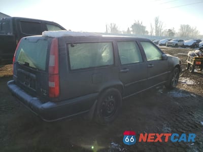 Trzecie zdjęcie samochodu z tyłu: 1998 VOLVO V70 GLT VIN:YV1LW5646W2458345 - miniatura