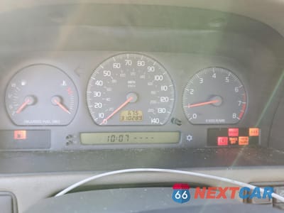 Zdjęcie 9 z 12 samochodu: 1998 VOLVO V70 GLT VIN:YV1LW5646W2458345 - miniatura