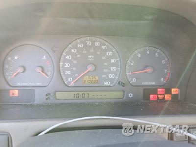 Zdjęcie 9 z 12 samochodu: 1998 VOLVO V70 GLT VIN:YV1LW5646W2458345 - miniatura