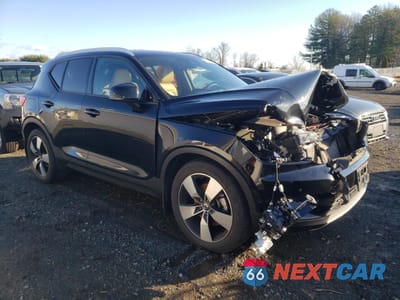 Czwarte zdjęcie samochodu z boku: 2019 VOLVO XC40 T5 MOMENTUM VIN:YV4162XZ9K2007925 - miniatura