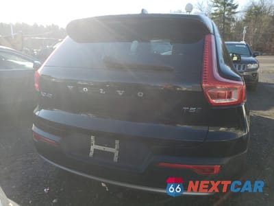 Zdjęcie 6 z 13 samochodu: 2019 VOLVO XC40 T5 MOMENTUM VIN:YV4162XZ9K2007925 - miniatura