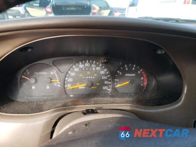 Zdjęcie 9 z 12 samochodu: 1997 MERCURY COUGAR XR7 VIN:1MELM6244VH613735 - miniatura