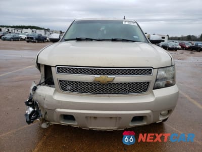Piąte zdjęcie samochodu w środku: 2008 CHEVROLET SUBURBAN C1500 LS VIN:3GNFC16018G176519 - miniatura