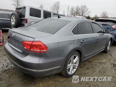 Trzecie zdjęcie samochodu z tyłu: 2014 VOLKSWAGEN PASSAT SEL VIN:1VWCT7A31EC114498 - miniatura