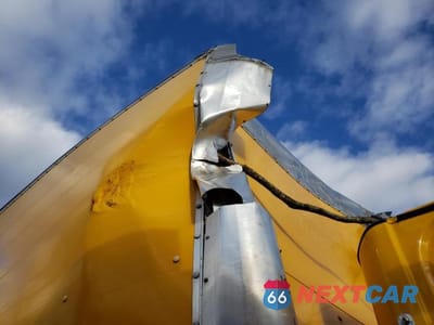 Zdjęcie 9 z 10 samochodu: 2018 FREIGHTLINER M2 106 MEDIUM DUTY VIN:1FVACWFB5JHJH4978 - miniatura