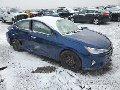 Czwarte zdjęcie samochodu z boku: 2020 HYUNDAI ELANTRA SE VIN:5NPD74LFXLH543402 - miniatura