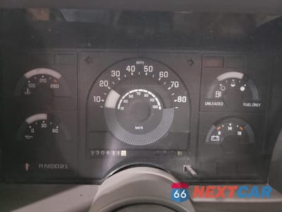 Zdjęcie 9 z 12 samochodu: 1989 CHEVROLET C/K 1500 S VIN:1GCDK14K3KZ144251 - miniatura