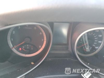 Zdjęcie 9 z 12 samochodu: 2016 HYUNDAI SANTA FE SE VIN:KM8SMDHF3GU156884 - miniatura
